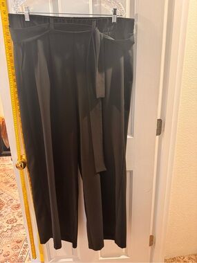 Black Wide-Leg Tie-Waist Pants